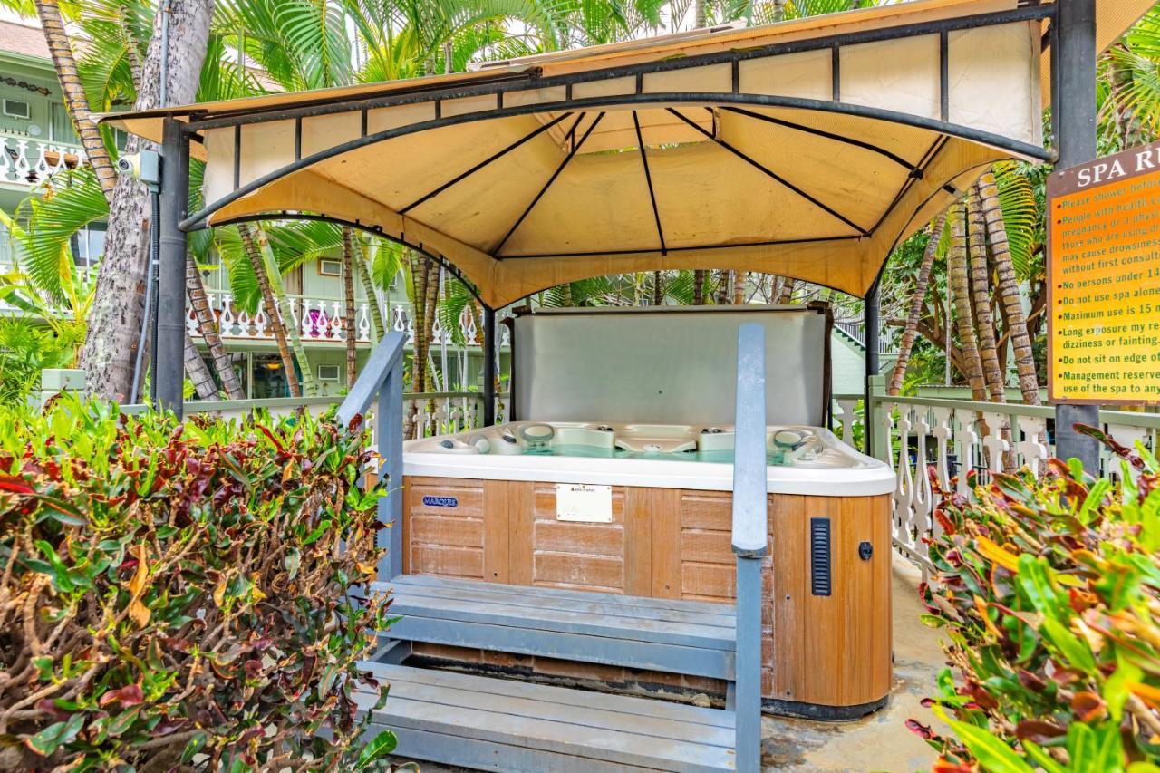 Downtown Hawaiian Paradise Condo With Hot Tub, Pool & Beach - Kona Islander Inn Кайлуа-Кона Екстер'єр фото