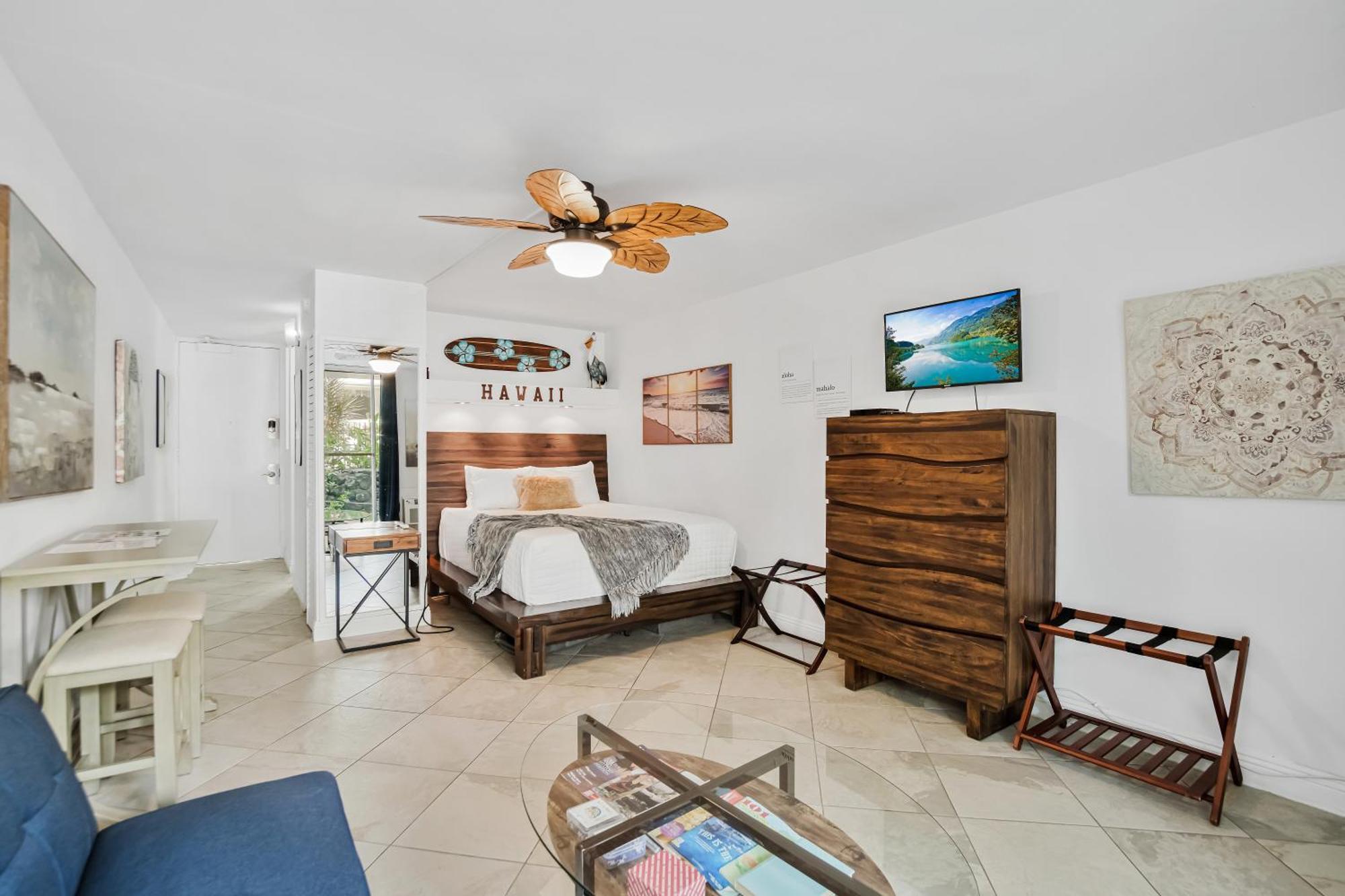 Downtown Hawaiian Paradise Condo With Hot Tub, Pool & Beach - Kona Islander Inn Кайлуа-Кона Екстер'єр фото